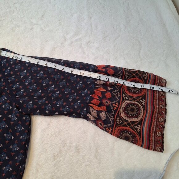 Joie Silk Babydoll Blouse Sz S Sheer Boho Western Aztec Coastal Cowgirl Artsy - Picture 13 of 14